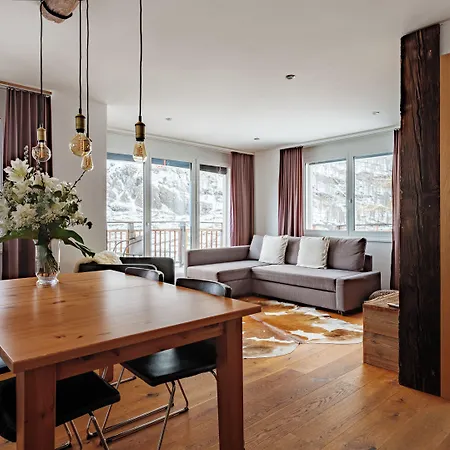 Luna Apartment *