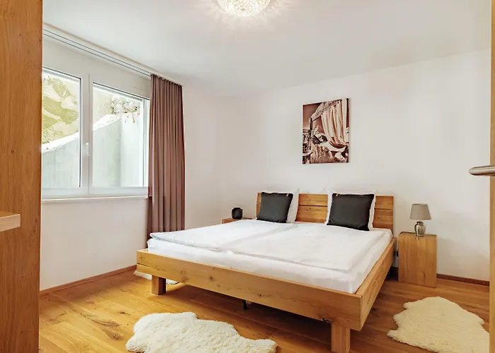 Luna Apartment