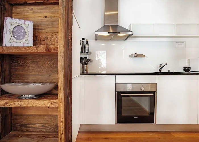 Luna Apartment *