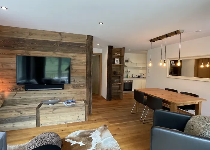 Luna Apartment *